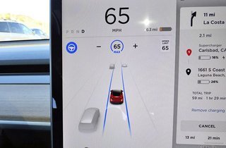 Tesla Model 3 skærm 2