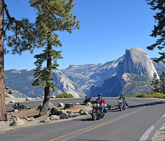 Highway 1 - på motorcykel i Yosemite National Park