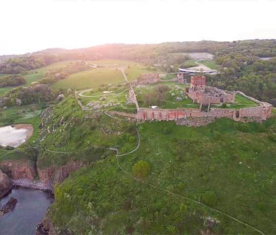 Hammershus Borgruin med Team Bornholm