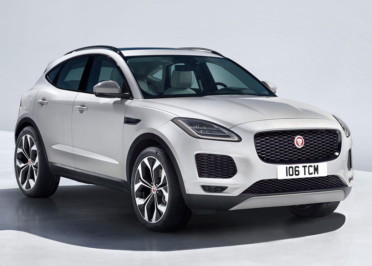 E-Pace er et nummer mindre end F-Pace, men stadig ikke nogen helt lille bil. Foto: Jaguar