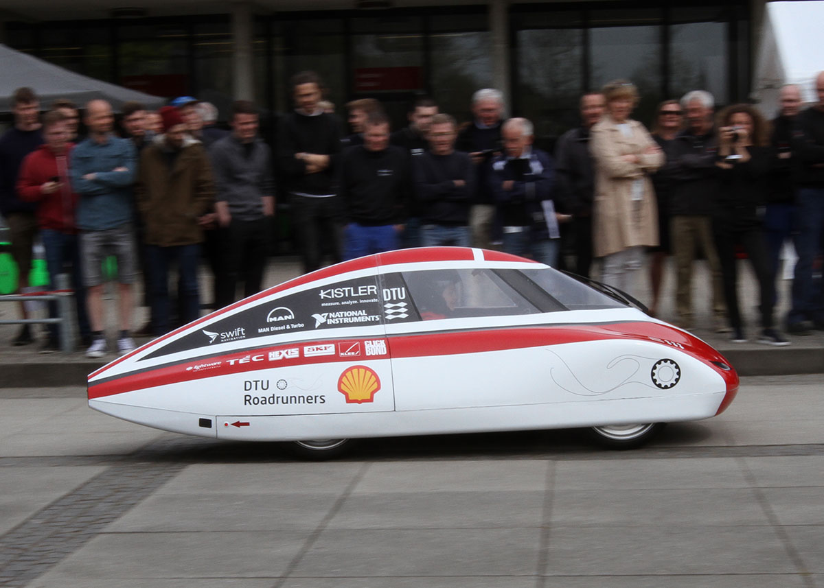 DTUs bil, der kører på bioætanol, har før vundet sin kategori ved Shell Eco-Marathon, men i fjor svigtede teknikken fatalt. Fotos: Torben Arent