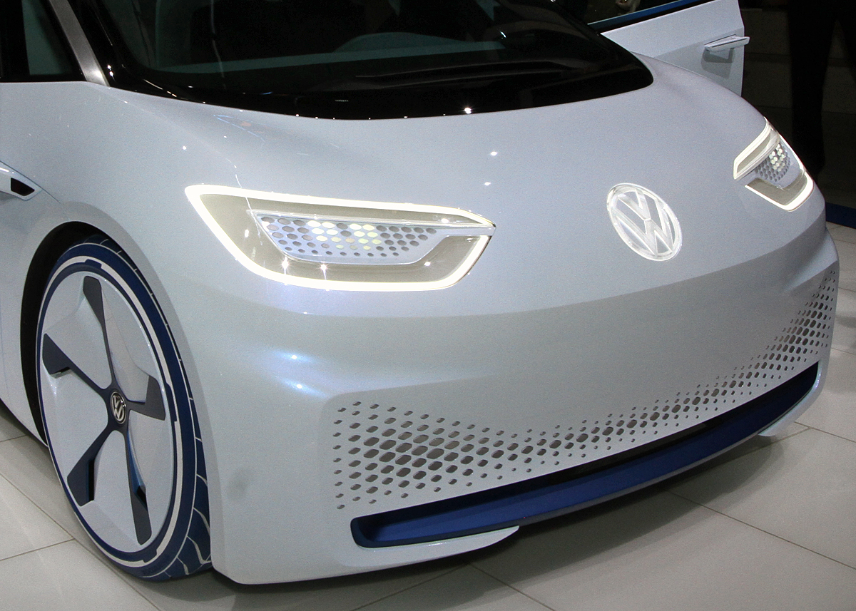 Fronten på I.D. skal nok give en god indikation på, hvordan den elektriske VW anno 2020 vil se ud. Fotos: Torben Arent