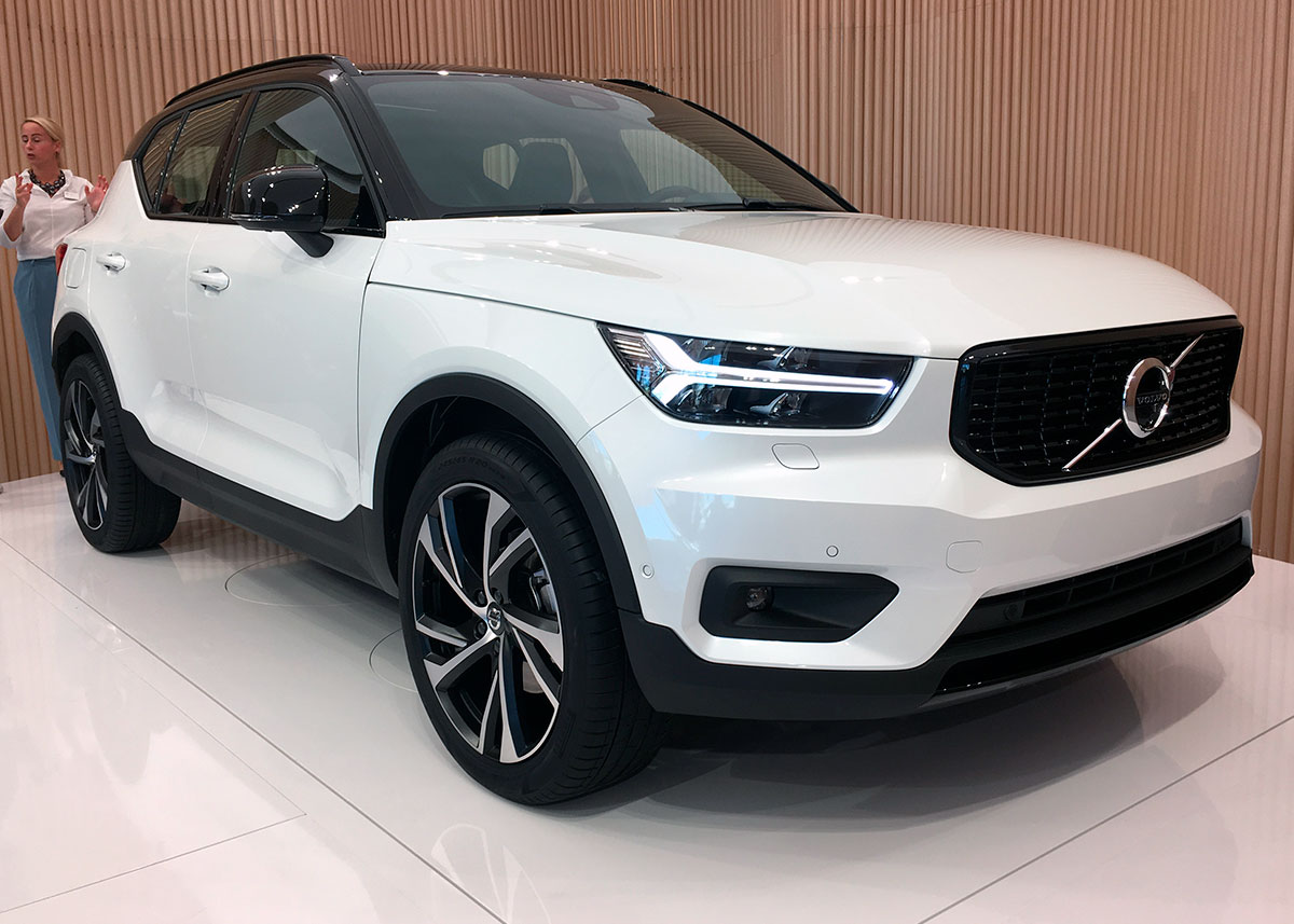 XC40 er fortil tro mod familiens nye designstil. 