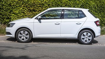 Skoda Fabia fra siden