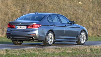 BMW 5-serie plugin-hybrid set bagfra