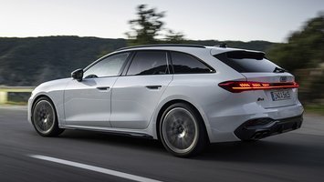 Audi A5 Avant set bagfra