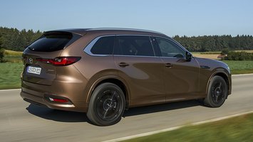 Mazda CX-80 set bagfra