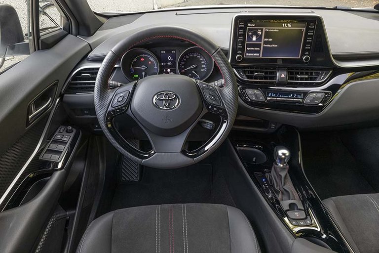 Toyota C-HR kabine