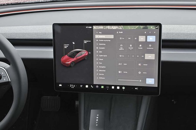 Skærmen i Tesla Model 3