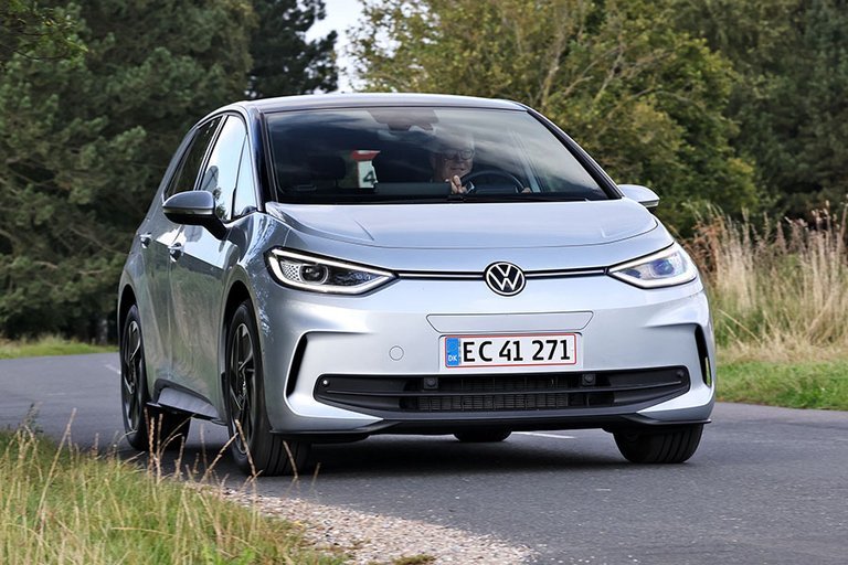 VW ID.3 set forfra