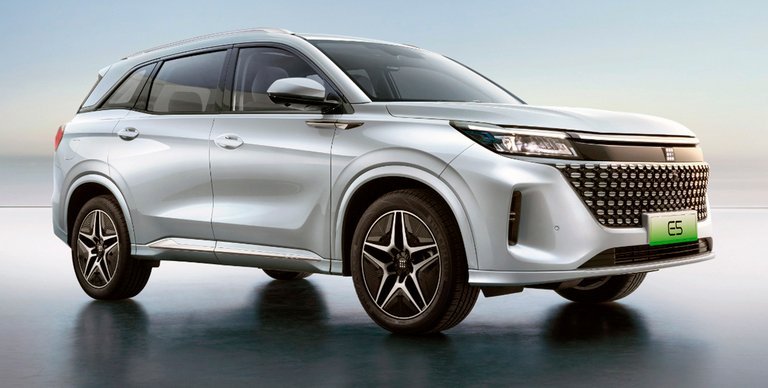Kina-Navor-e5