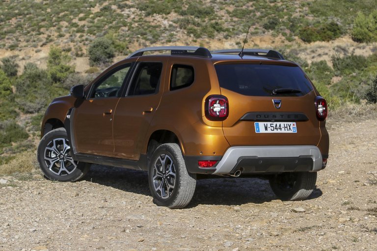 Dacia Duster set bagfra