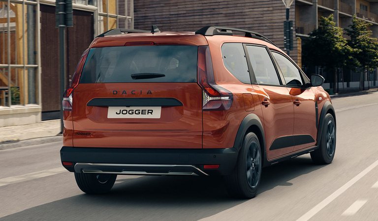 Dacia Jogger er lidt lavere og mere stationcar-agtig end forgængeren Lodgy.