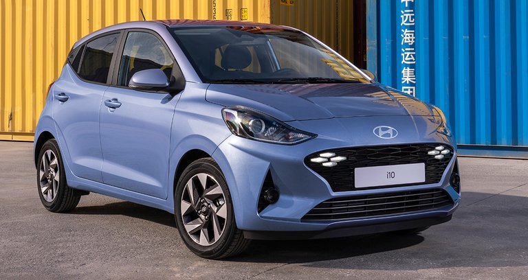 Hyundai i10 2023 forfra.