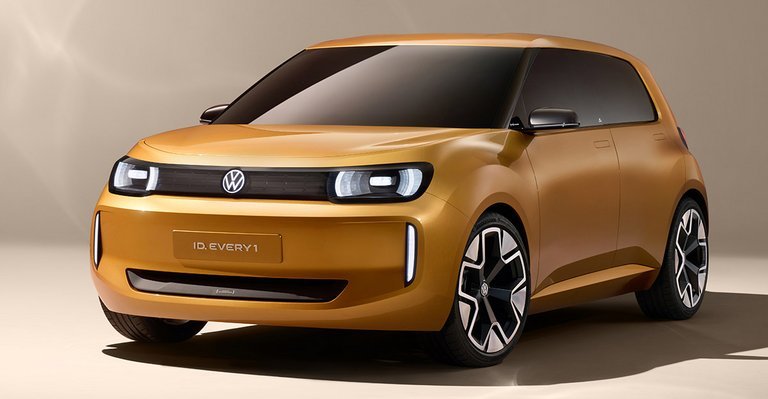 Guldfarvet VW ID.1 skråt forfra.