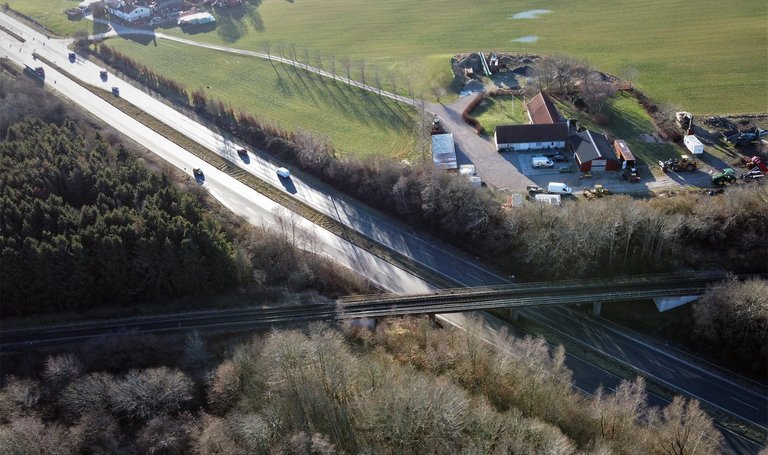 Skovvejen i luftfoto.