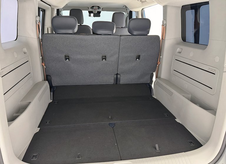 Bagagerum i Kia PV5.
