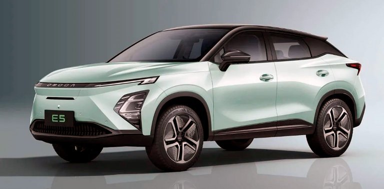 Omoda E5.