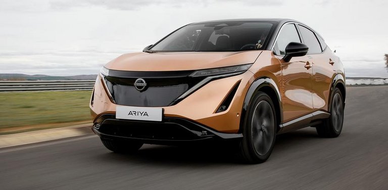 Ariya er første nye elbil i mange år fra Nissan, og den skal sætte gang i en omstilling, der skal gøre Nissan til udelukkende at være producent af elbiler i 2030.