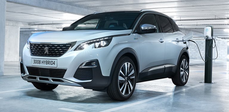 Peugeot 3008 er blandt de plugin-hybrider, der hurtigt kan leveres.