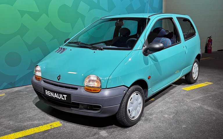 Den oprindelige Twingo i lysegrøn.