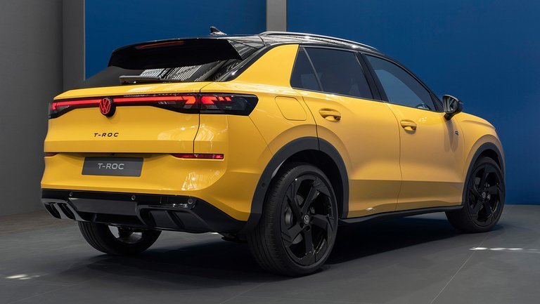 Gul T-Roc bagfra.