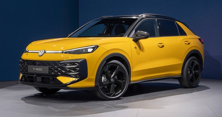 Gul T-Roc forfra