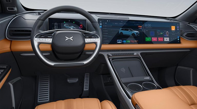 Xpeng G9 er en bil af skærmalderen. Nydeligt læderindtræk fås.