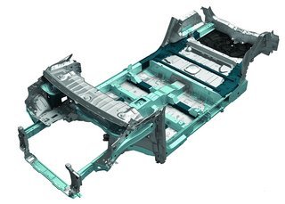 EMP2-platformen i størrelse medium - til C4 Picasso. Det grønlige er højstyrkestål, det grå er ultra højstyrkestål, mens det sorte er kunststof (bundpladen i bagagerumemt).