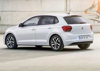Designet er frisket op og i VWs skarpskårne stil. Men Polo er stadig til den konservative side.