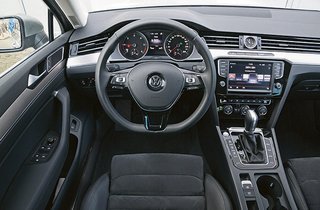 VW Passat kabine