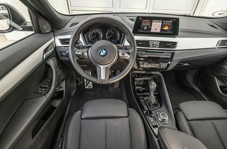 BMW X2 kabine