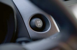 Toyota RAV4 knap