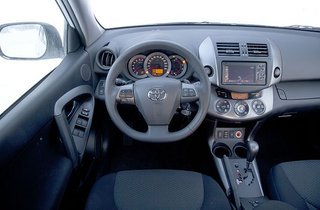 Toyota RAV4 kabine