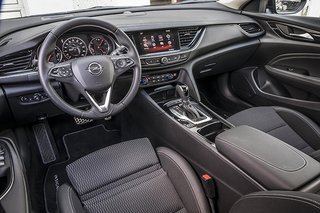 Opel Insignia kabine