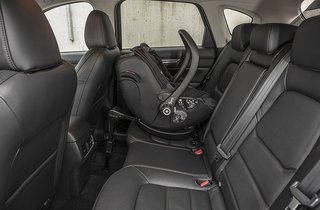 Lidt plads på bagsædet af Mazda CX-5