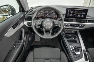Audi A4 kabine