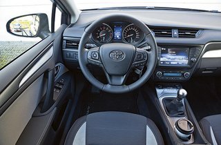 Toyota Avensis kabine