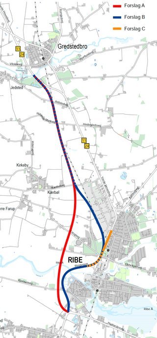 De tre oprindelige forslag til at løse trafikproblemerne ved Ribe. De to forslag var en ny motortrafikvej, mens det tredje var at udvide den gamle vej på en kort strækning. Det blev det sidste projekt, der blev politisk vedtaget.