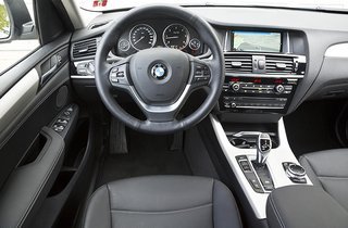BMW X4 kabine