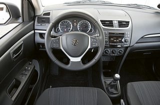 Suzuki Swift kabine