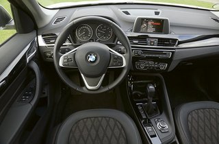 BMW X1 kabine