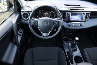 Toyota RAV4 kabine