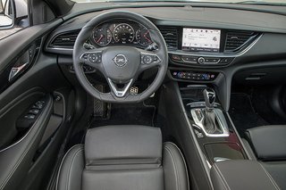 Opel Insignia kabine