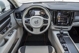 Volvo V90 kabine