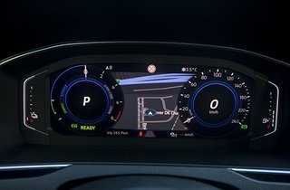 Display i VW Passat GTE