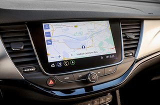Stor skærm i Opel Astra