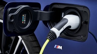 5-serien fås inden årets udgang i fem plugin-hybrid-varianter. Den mest effektive klarer officielt 67 km på en opladning.