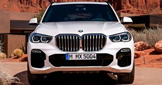 Fronten på den nye BMW X5.