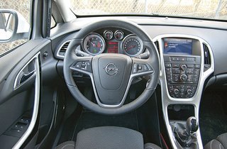 Opel Astra kabine